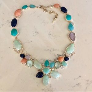 NWT Chloe & Isabel Statement Necklace
